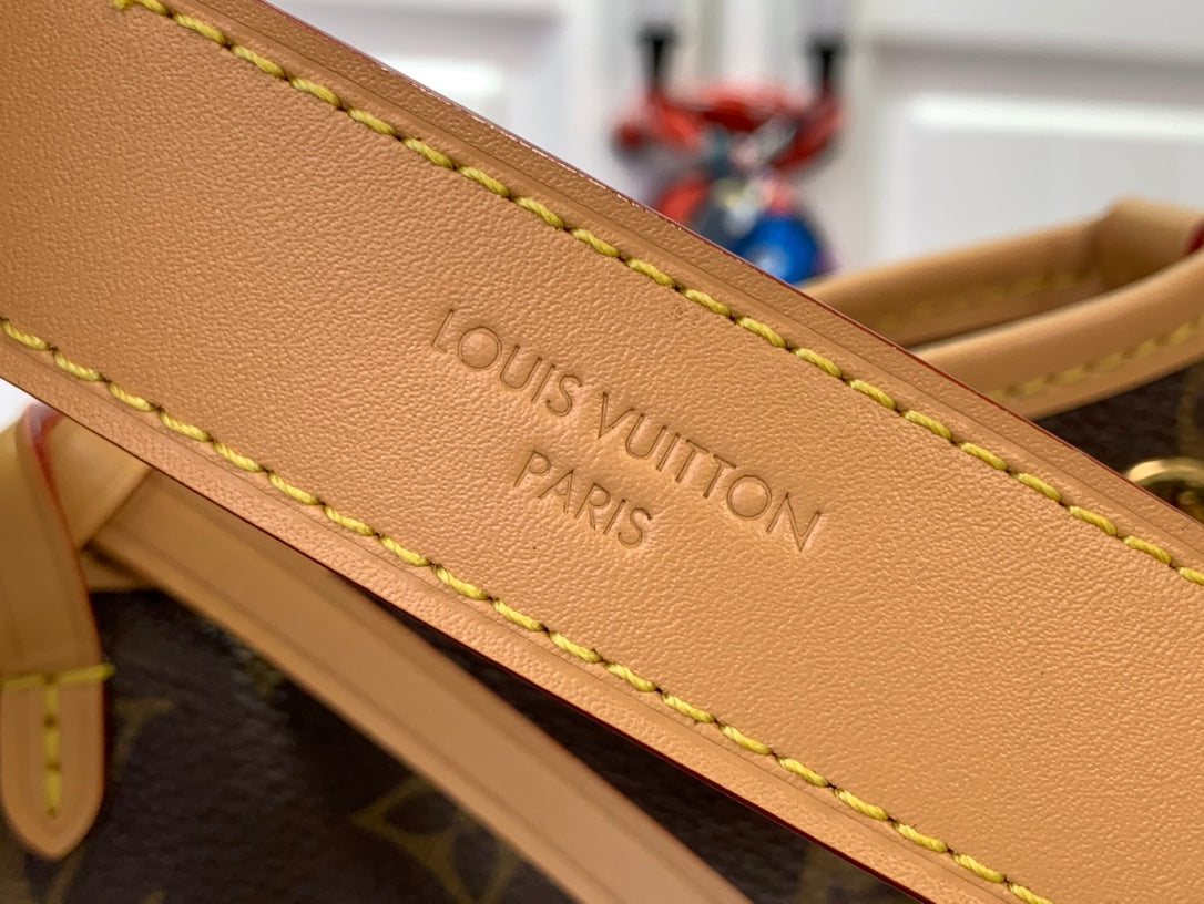 ＬＳ ＶＴＴＯＮ CARRYALL BB