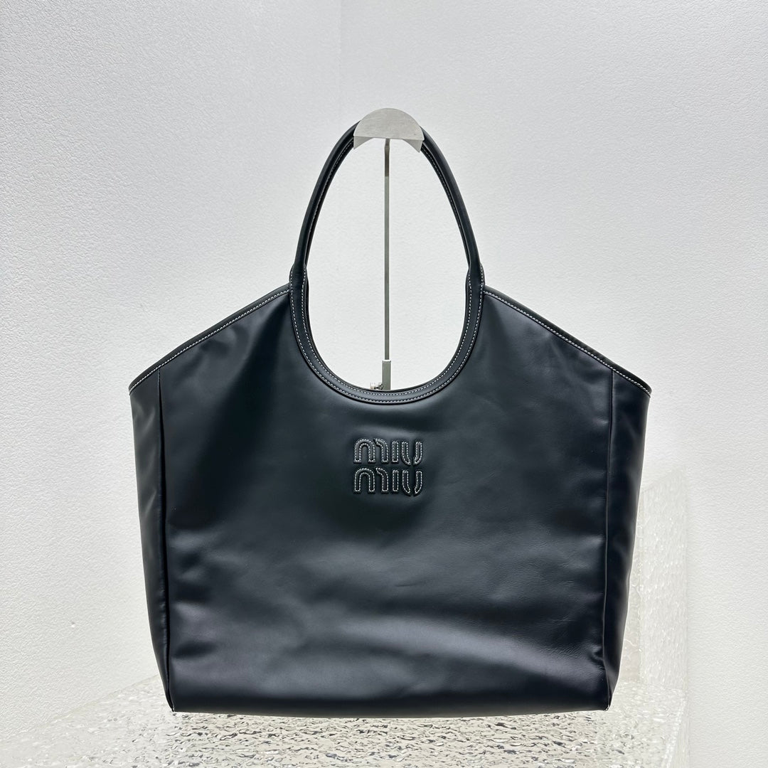 ＭＩ ＭＵ  IVY LEATHER BAG BLACK