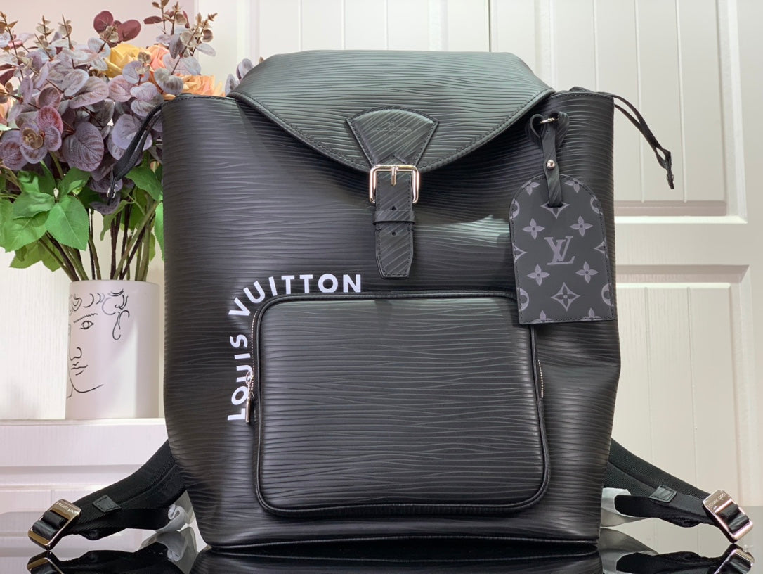 ＬＳ ＶＴＴＯＮ MONTSOURIS BACKPACK BLACK