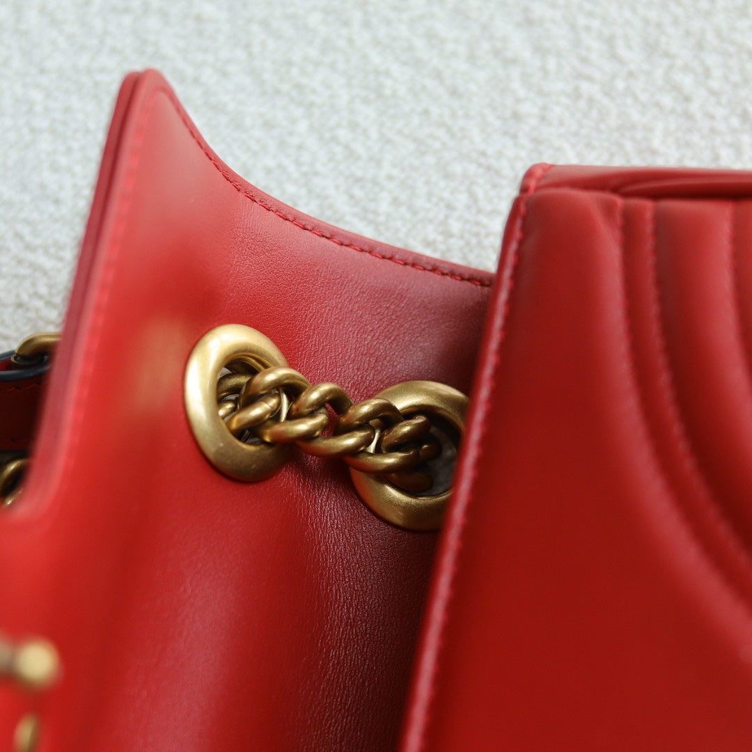 ＧＣＣＩGG MARMONT SMALL SHOULDER BAG RED