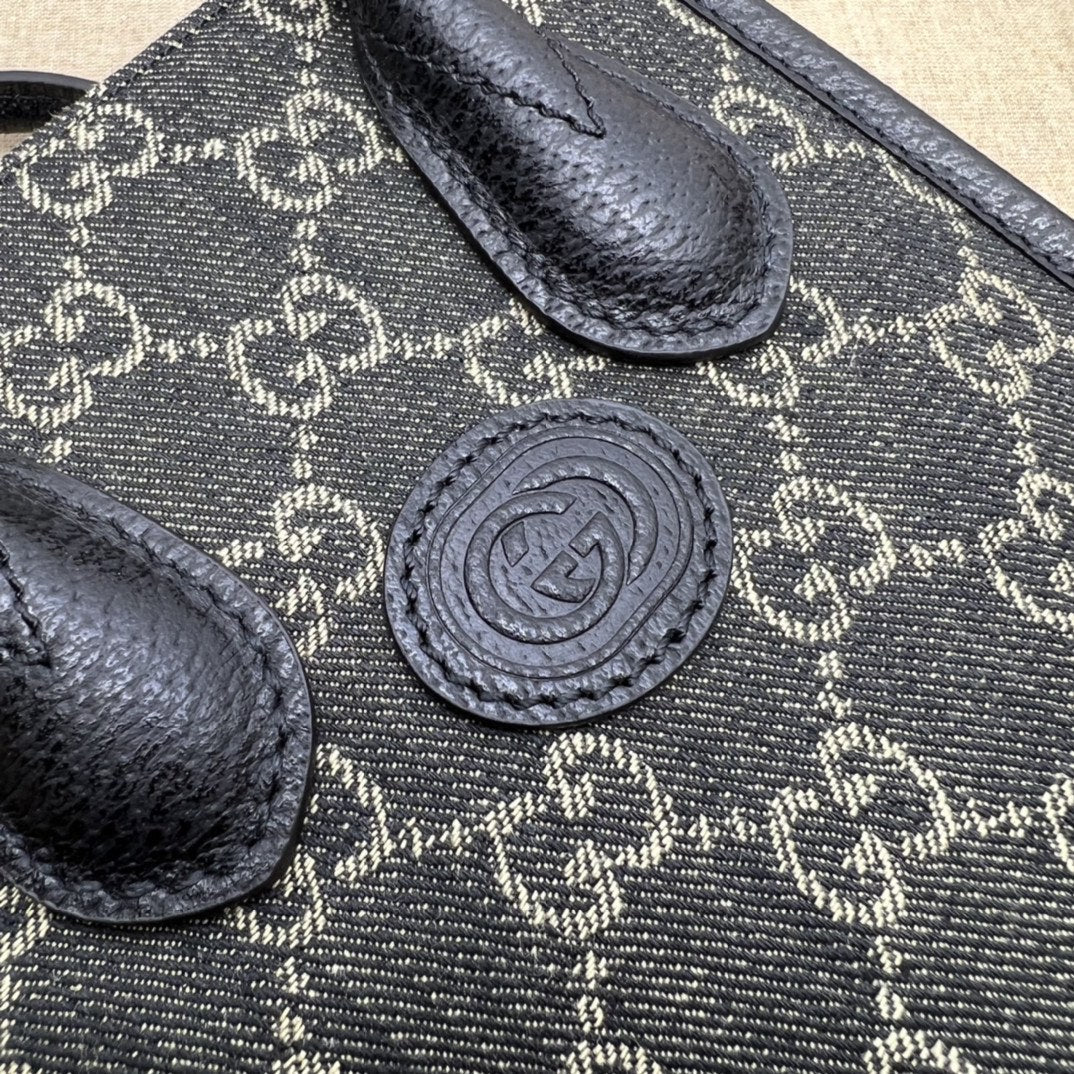 ＧＣＣＩDENIM GG MONOGRAM TOTE BAG BLACK