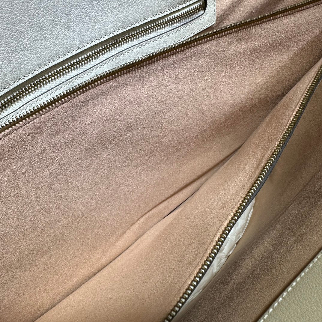 ＧＣＣＩDIANA LARGE TOTE BAG WHITE