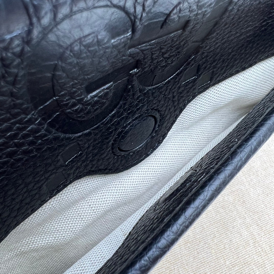 ＧＣＣＩMEN INTERLOCKING G CROSSBODY BAG BLACK