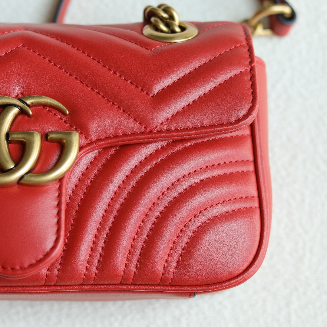 ＧＣＣＩGG MARMONT SMALL SHOULDER BAG RED