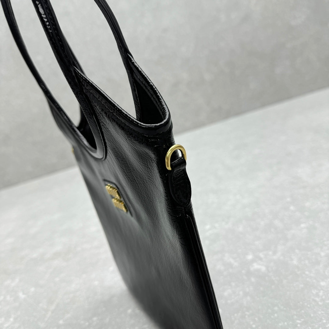 ＭＩ ＭＵ IVY NAPLAK PATENT LEATHER BAG BLACK