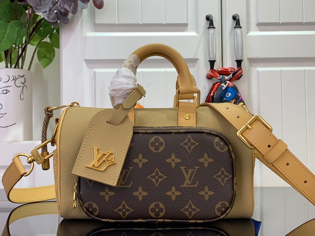 ＬＳ ＶＴＴＯＮ KEEPALL BANDOULIÈRE 25