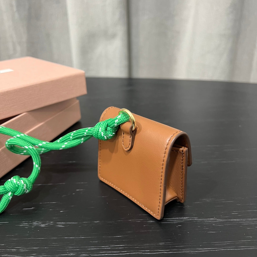 ＭＩ ＭＵ LEATHER SHOULDER WALLET ORANGE/GREEN/YELLOW