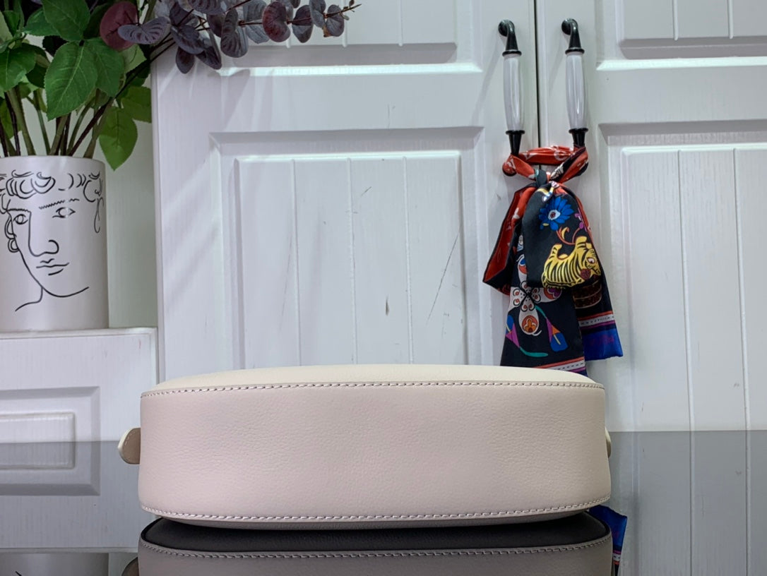 ＬＳ ＶＴＴＯＮ LOW KEY SHOULDER BLACK/BROWN/LIMESTONE GREY