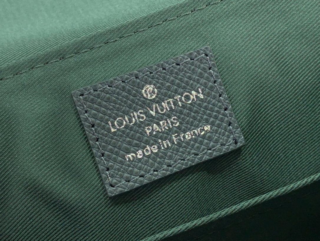 ＬＳ ＶＴＴＯＮ DISTRICT PM BAG