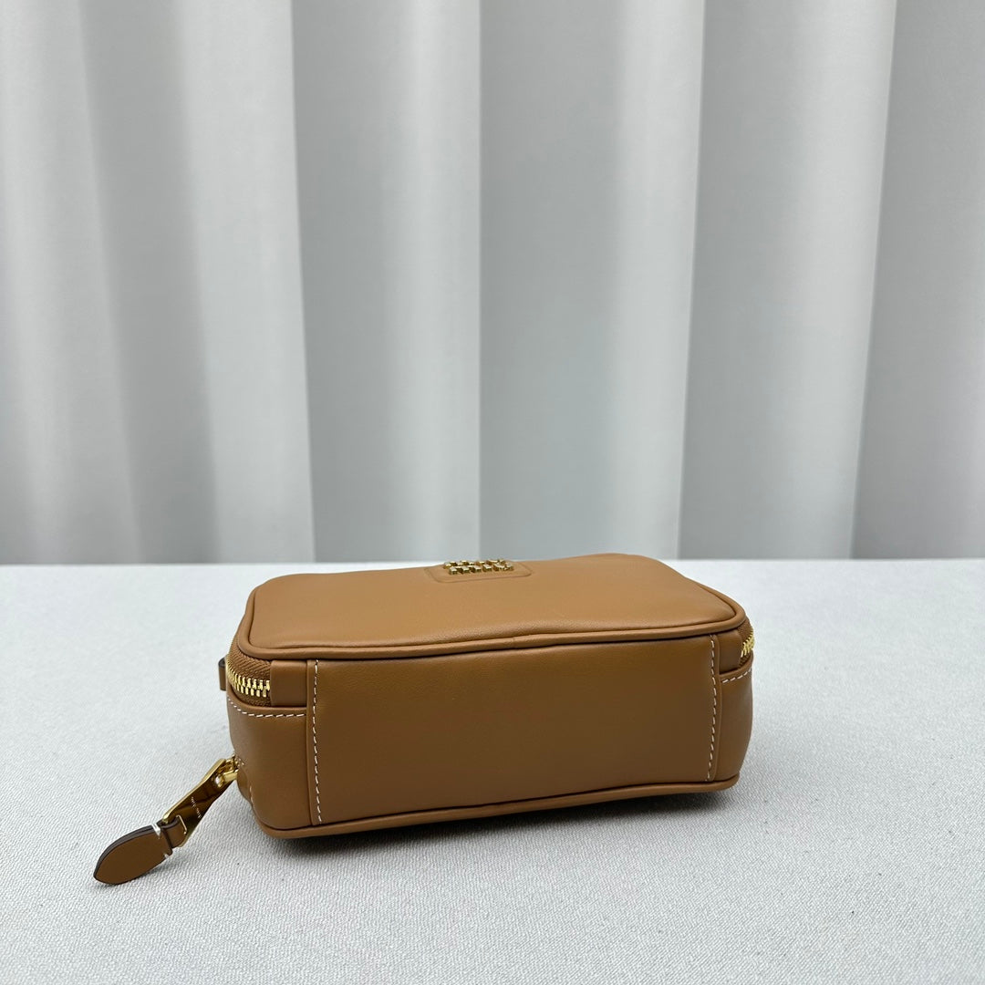 ＭＩ ＭＵ ARCADIE LEATHER BAG OAK