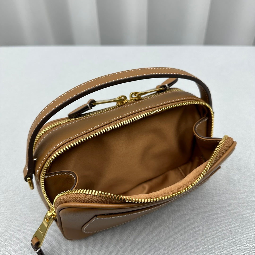 ＭＩ ＭＵ ARCADIE LEATHER BAG OAK