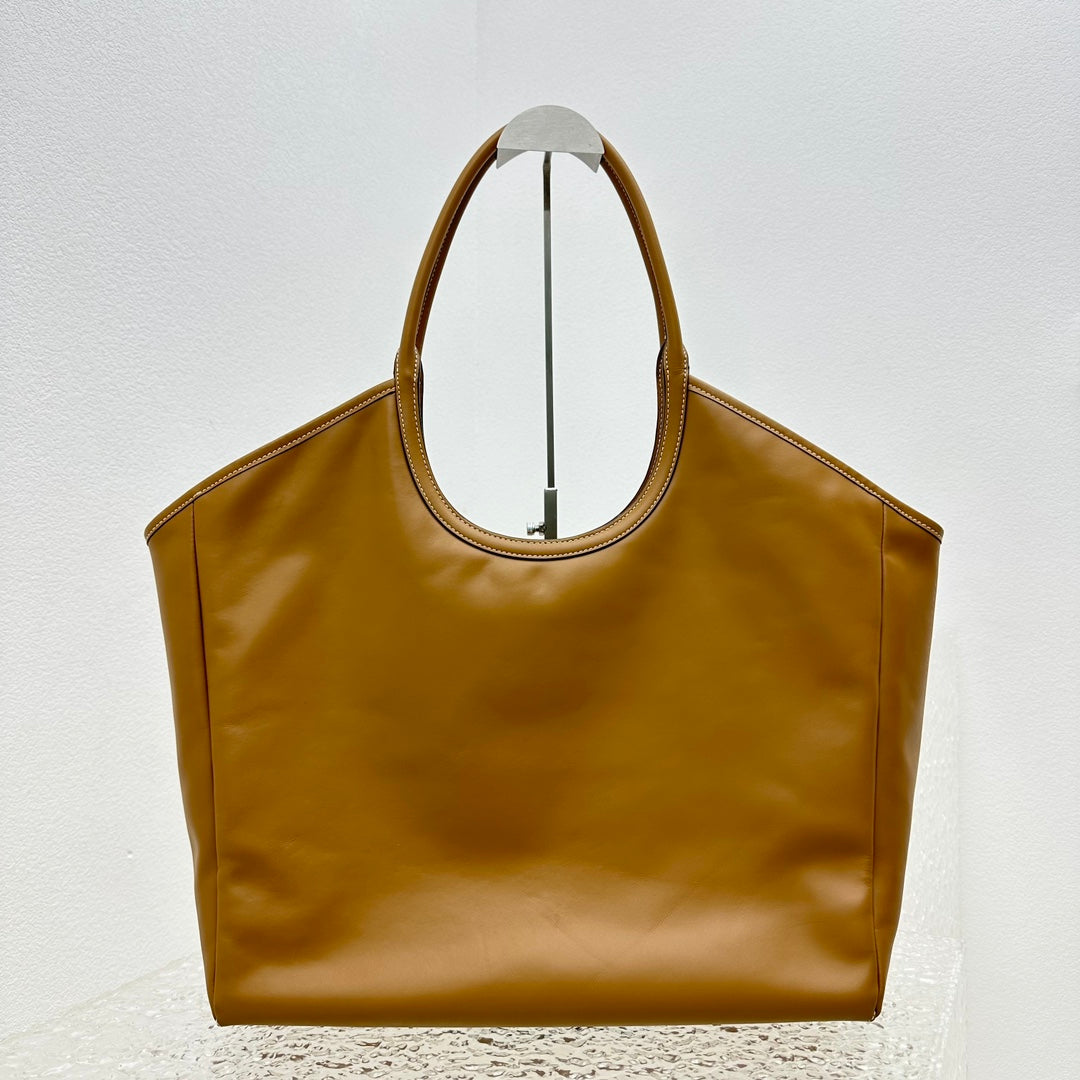 ＭＩ ＭＵ  IVY LEATHER BAG COGNAC