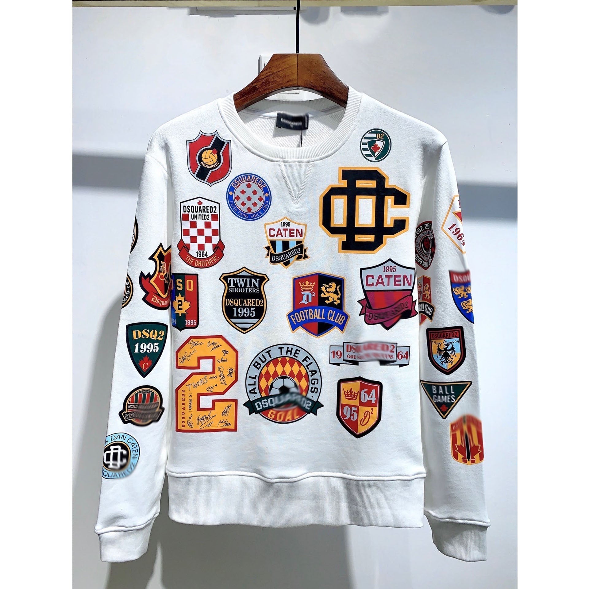 Dsq2 Hoodie DSQ Lian D2 Autumn and Winter Printing Sweater Trendy Men and Women