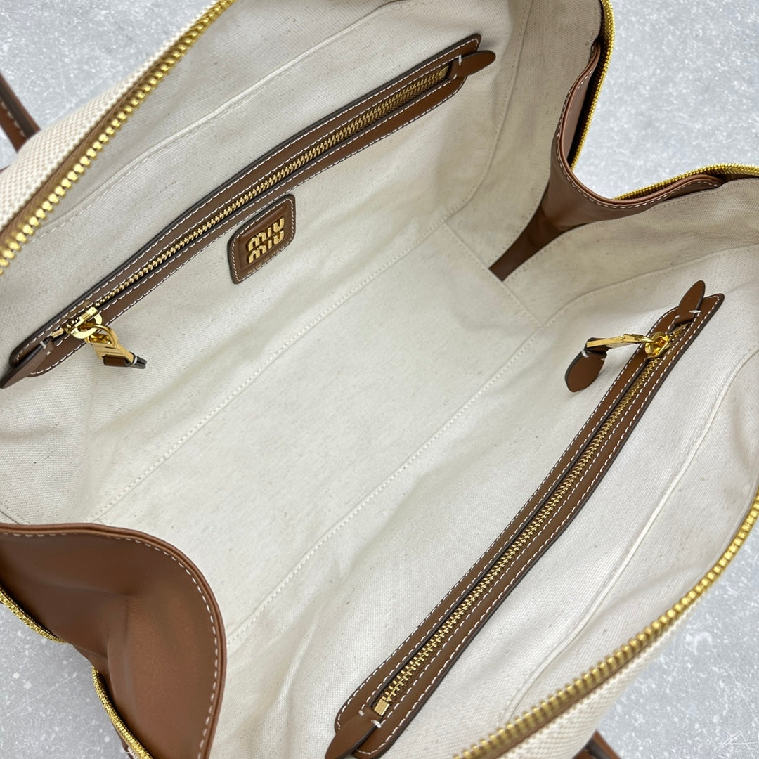ＭＩ ＭＵ BEAU CANVAS AND LEATHER BAG BEIGE/BRANDY