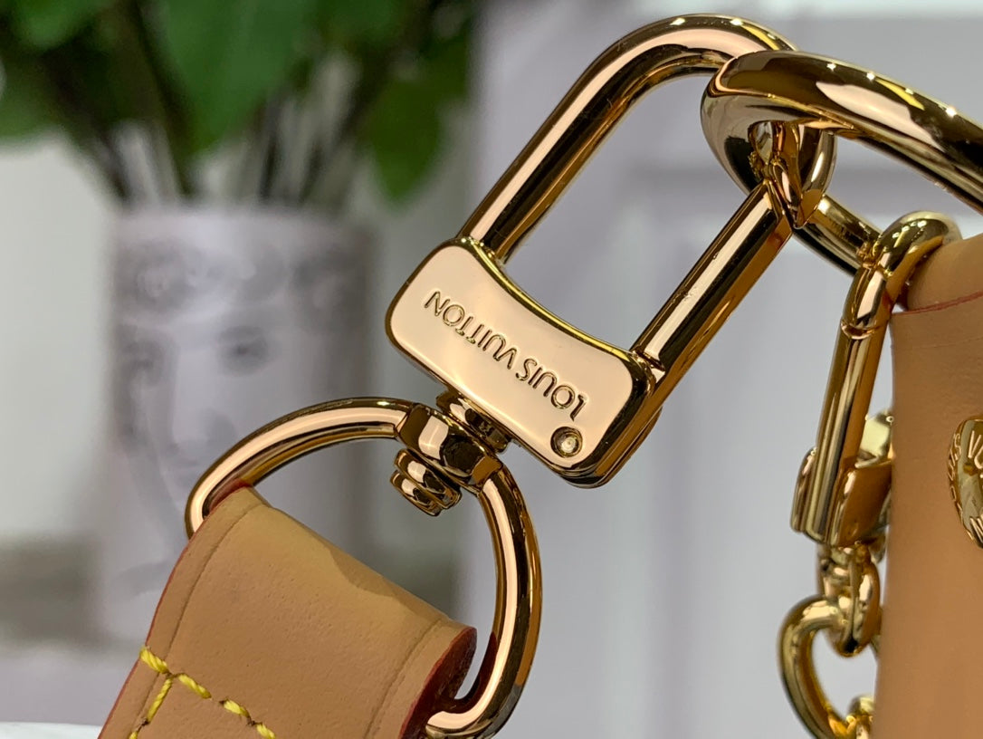 ＬＳ ＶＴＴＯＮ LOOP BAG