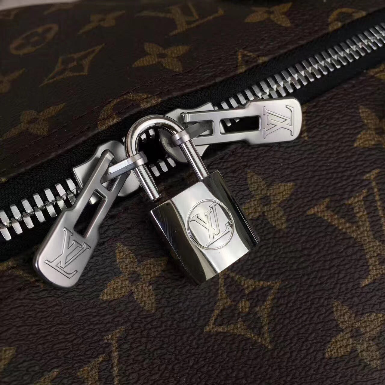 ＬＳ ＶＴＴＯＮ KEEPALL 55