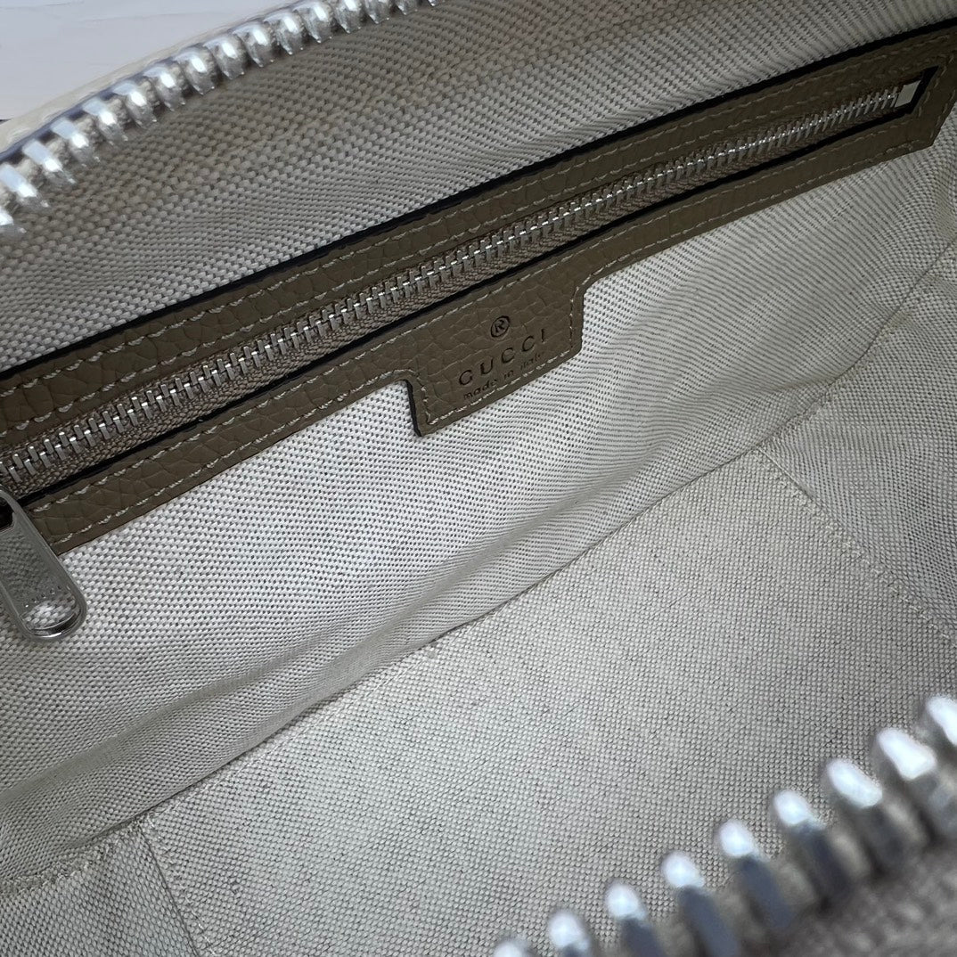 ＧＣＣＩMEN INTERLOCKING G CROSSBODY BAG BEGIE