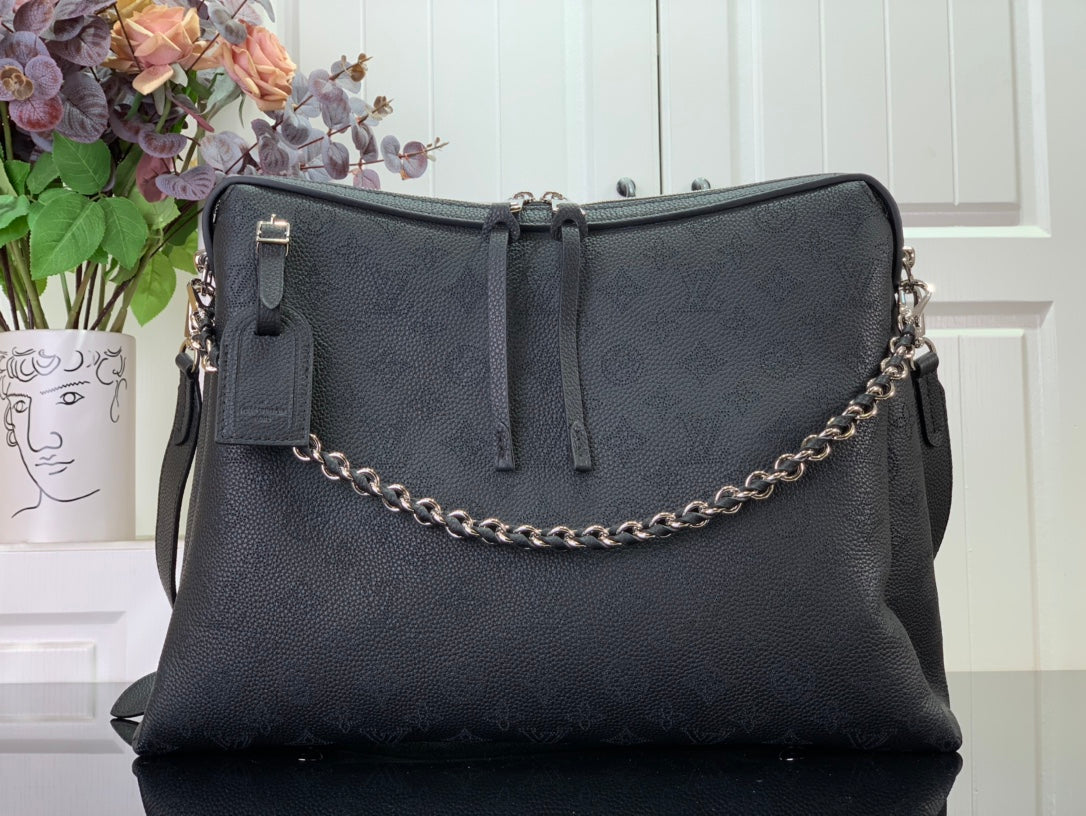 ＬＳ ＶＴＴＯＮ MAHINA HAND IT ALL MM BLACK/BEIGE/CREME