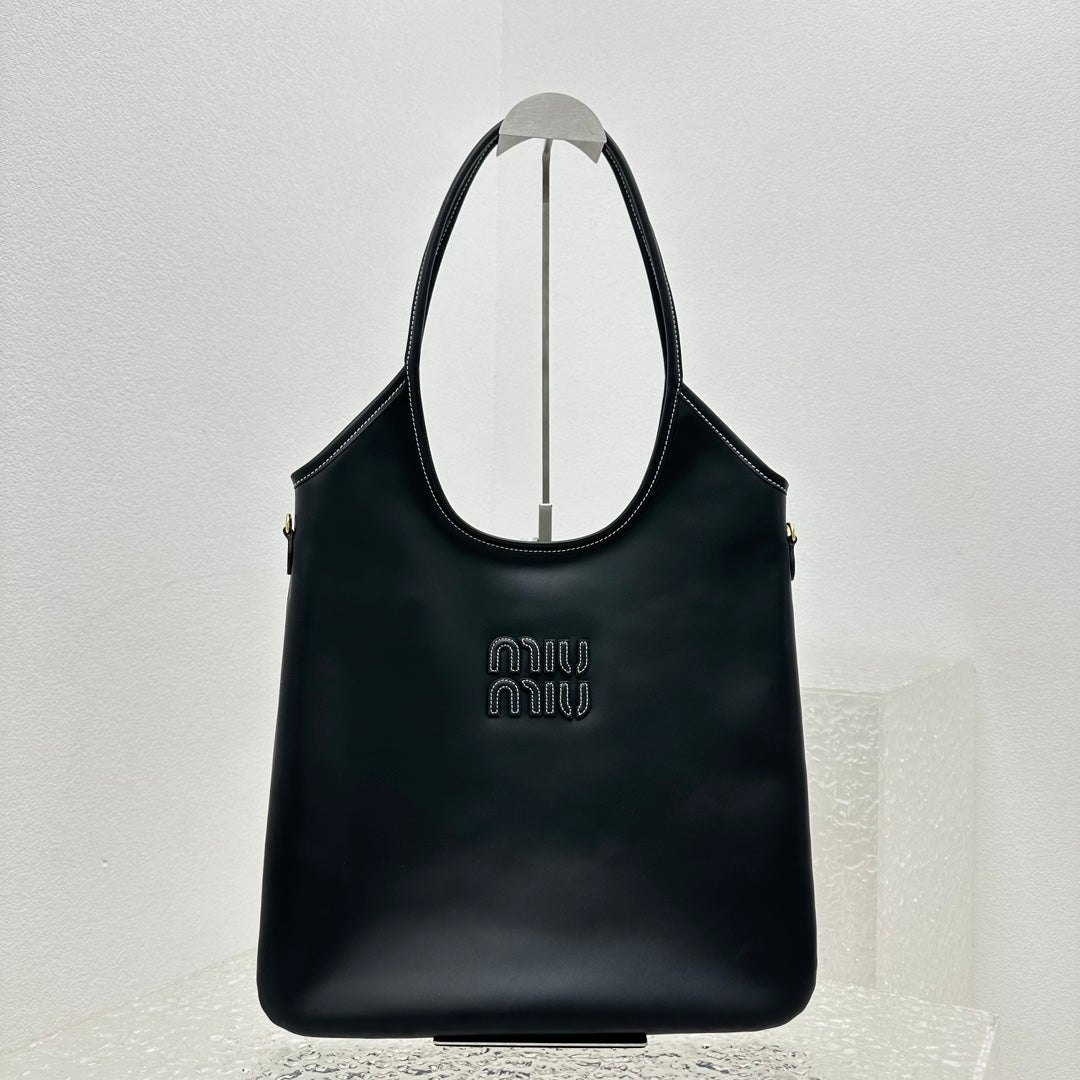 ＭＩ ＭＵ IVY LEATHER BAG BLACK