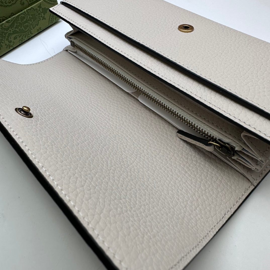 ＧＣＣＩMARMONT BLACK LEATHER WALLET ON CHAIN WHITE