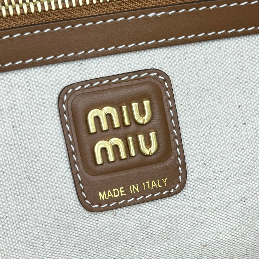 ＭＩ ＭＵ IVY CANVAS AND LEATHER TOTE BAG BEIGE/BRANDY