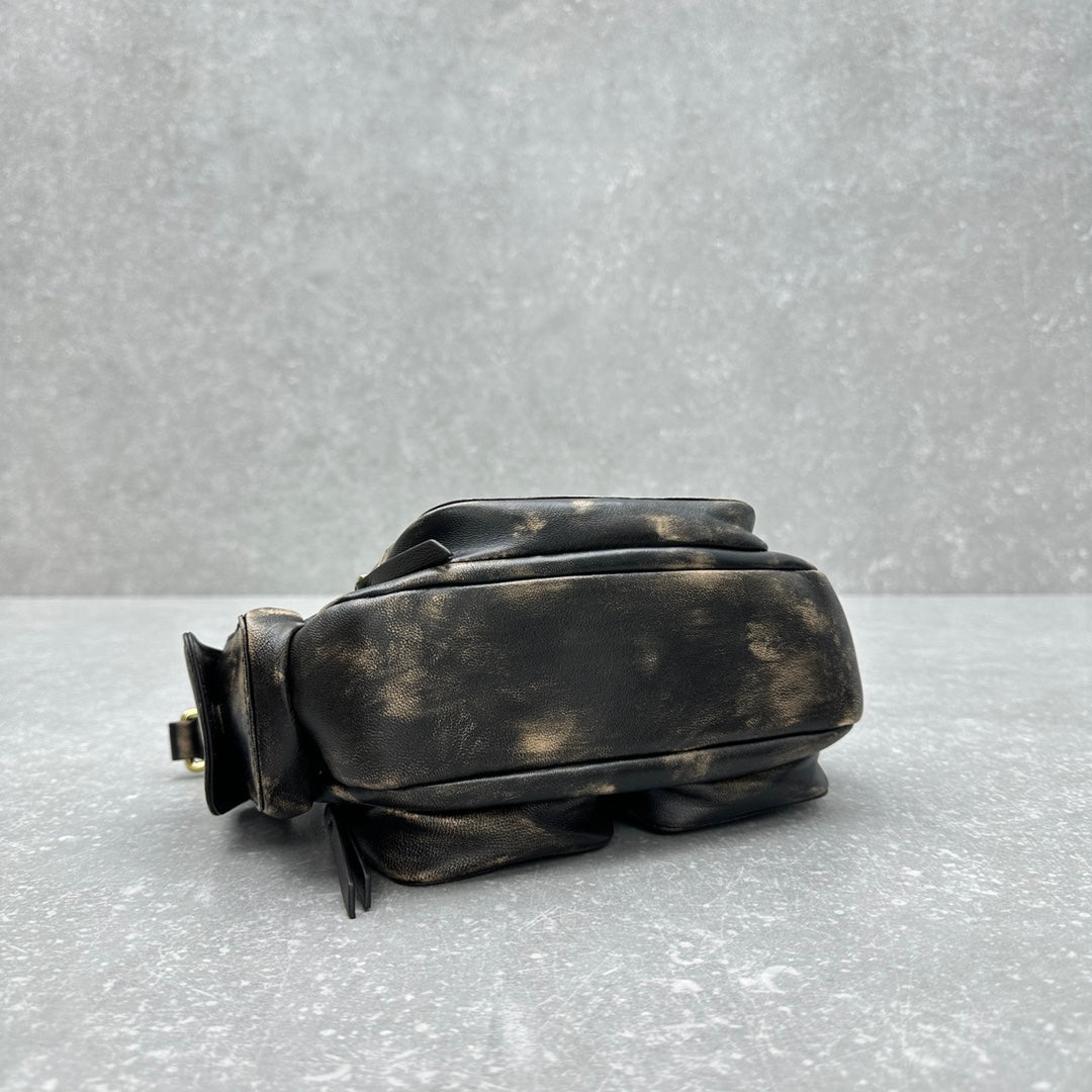 ＭＩ ＭＵ NAPPA LEATHER POCKET BAG COFFE