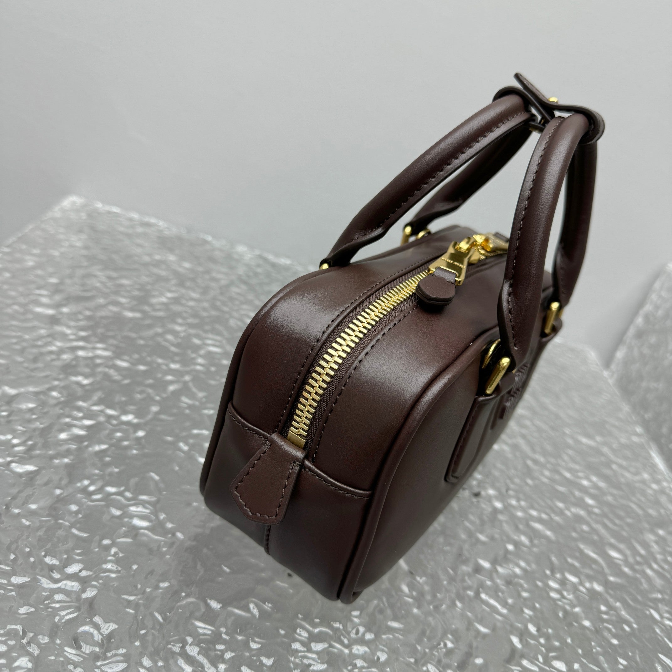 ＭＩ ＭＵ ARCADIE LEATHER BAG BRIARWOOD