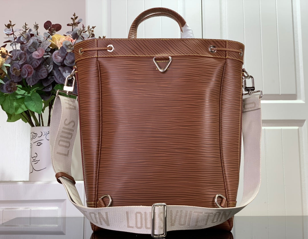 ＬＳ ＶＴＴＯＮ MAXI NOÉ SLING BROWN