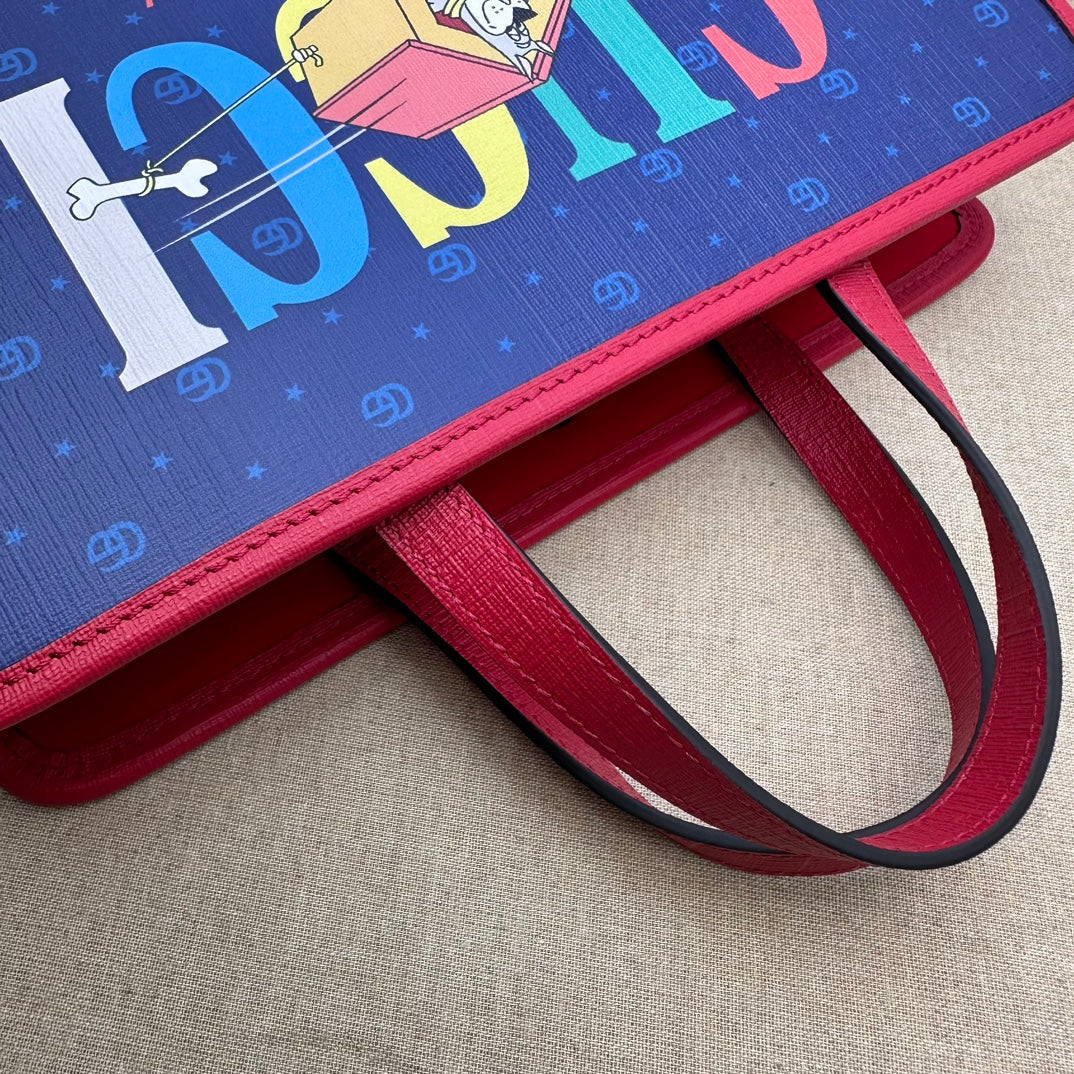 ＧＣＣＩKIDS X J E T S O N S ALL-OVER PRINTED TOTE BAG