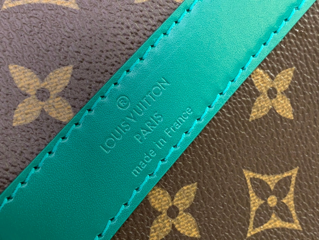 ＬＳ ＶＴＴＯＮ KEEPALL BANDOULIÈRE 50