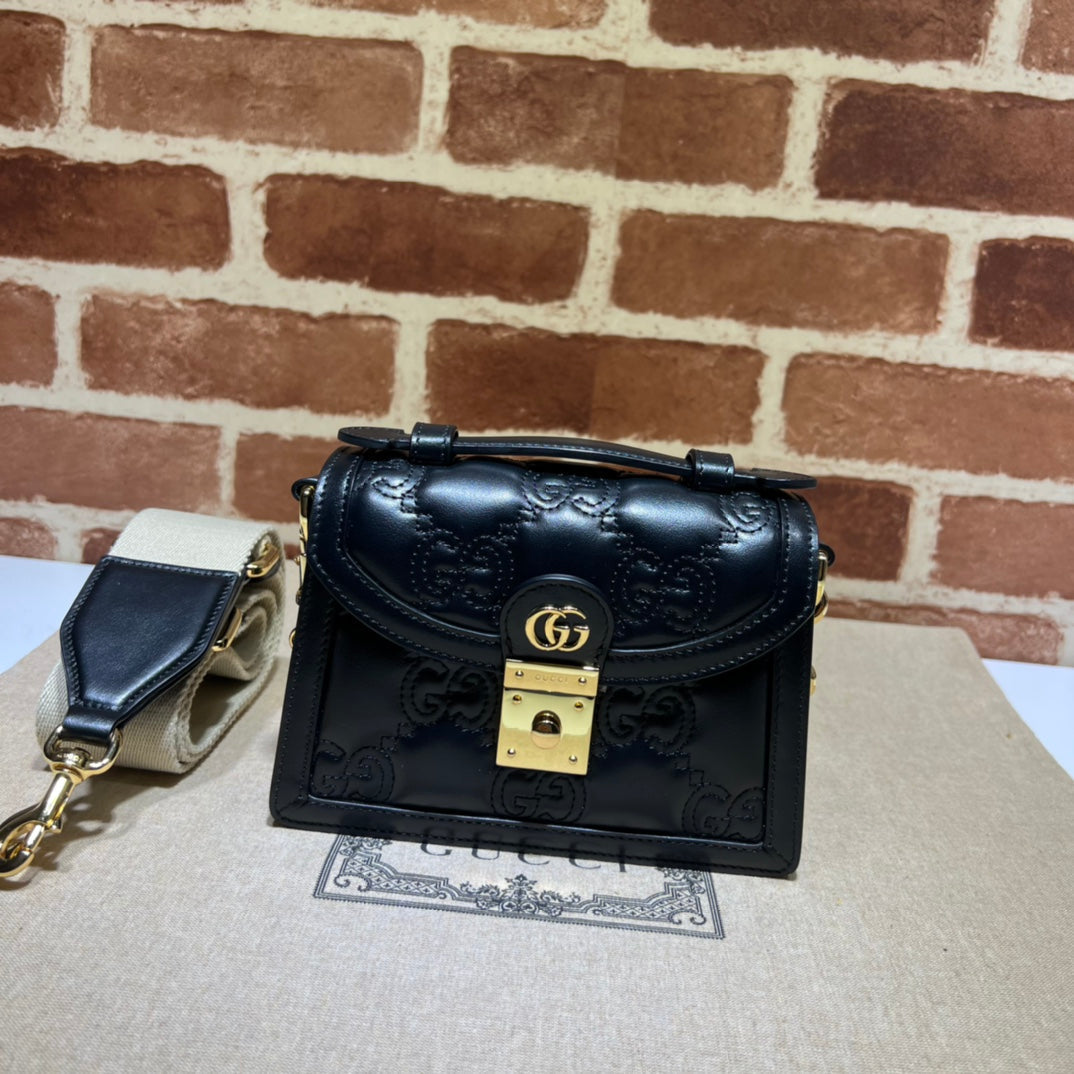 ＧＣＣＩGG MARMONT TOP HANDLE BAG BLACK