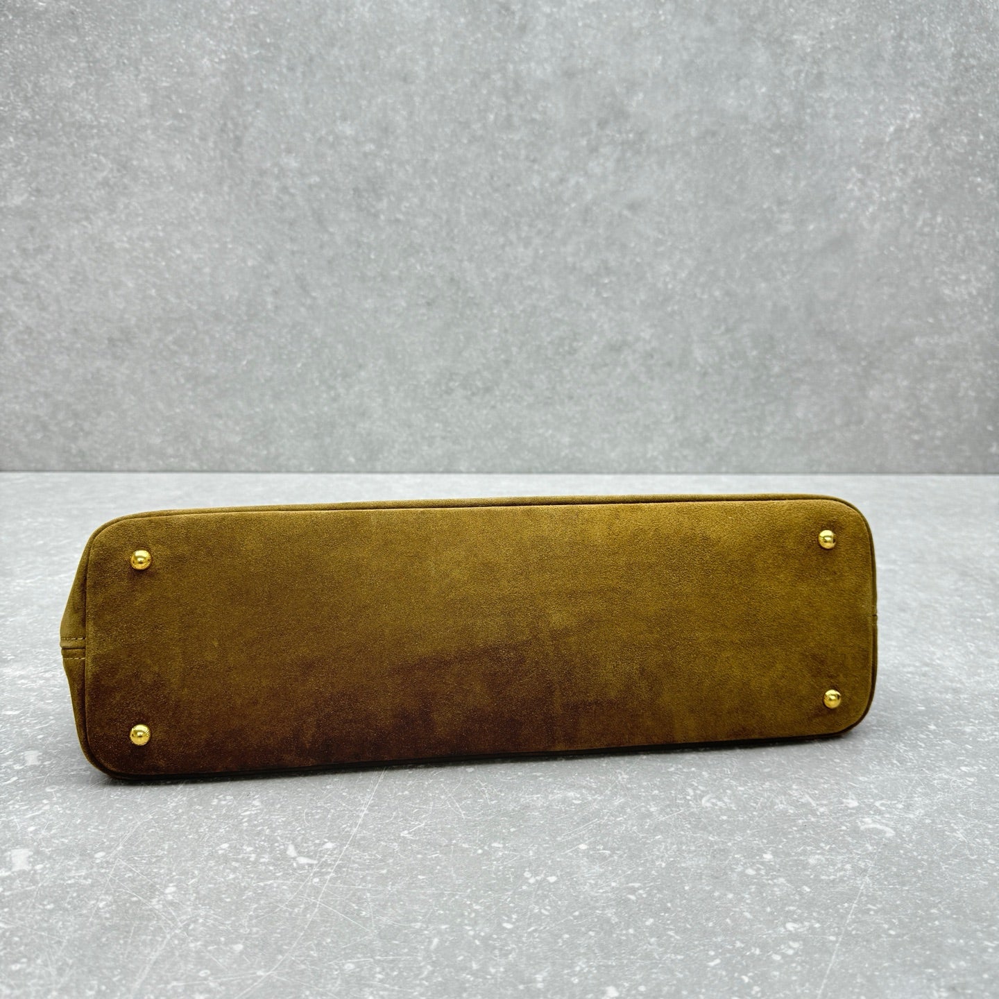 ＭＩ ＭＵ BOW DETAIL SUEDE HANDBAG OLIVE