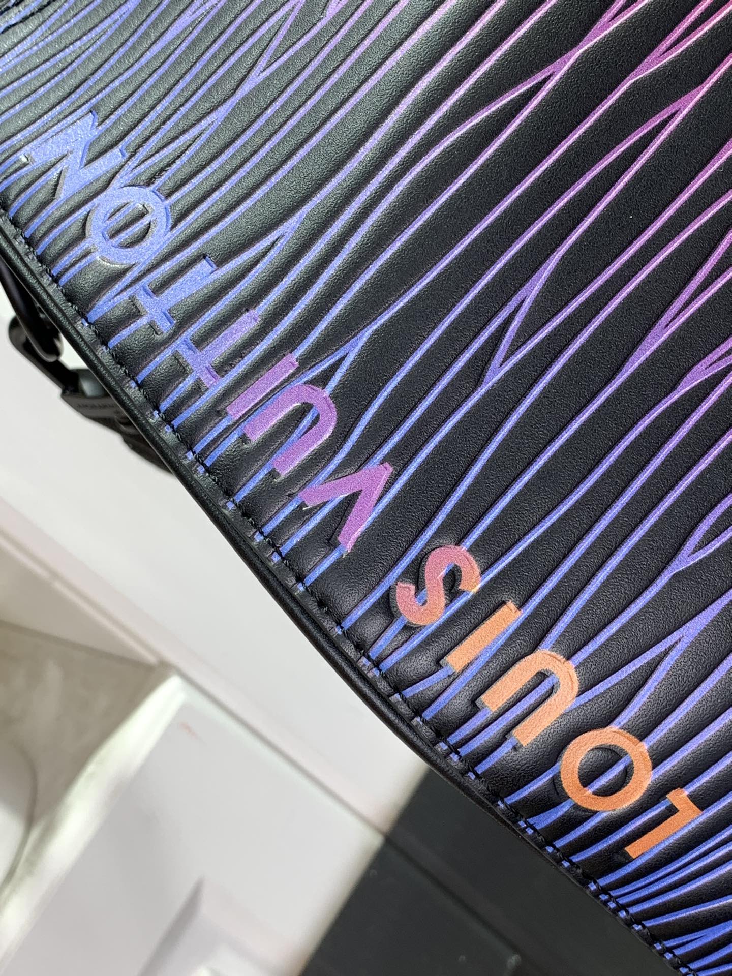 ＬＳ ＶＴＴＯＮ KEEPALL BANDOULIÈRE 50