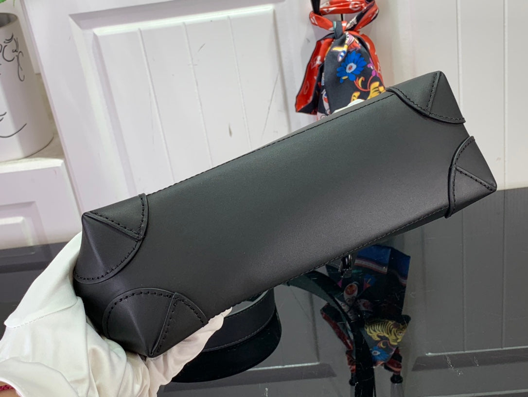 ＬＳ ＶＴＴＯＮ STEAMER PM BLACK & GREY