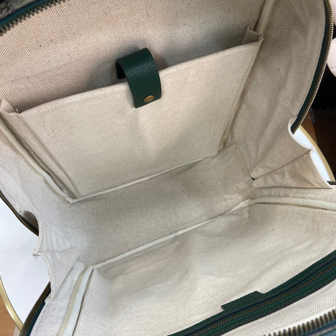 ＧＣＣＩMEDIUM BACKPACK WITH DOUBLE G