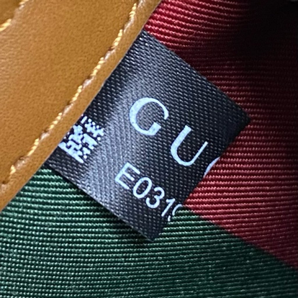 ＧＣＣＩGG EMBLEM SMALL SHOULDER BAG