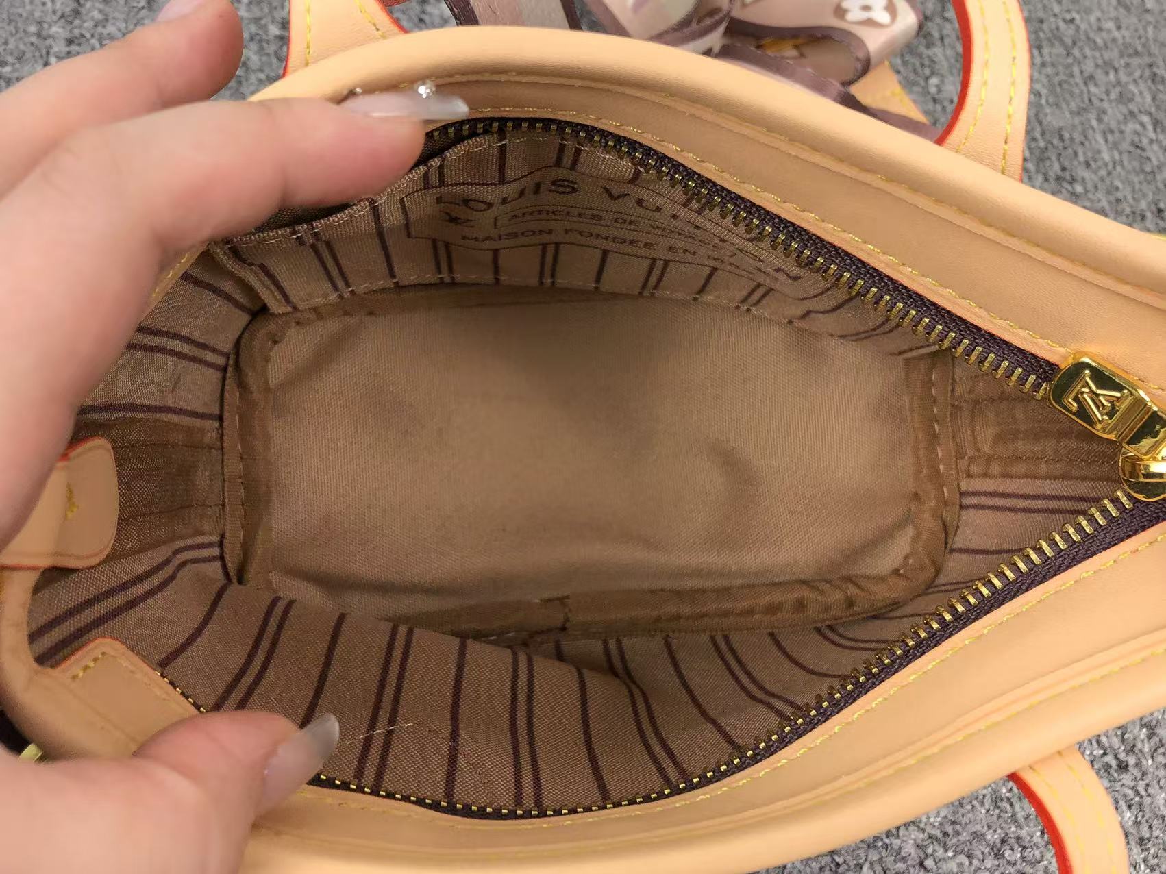 ＬＳ ＶＴＴＯＮ NEVERFULL BB HANDBAG BROWN