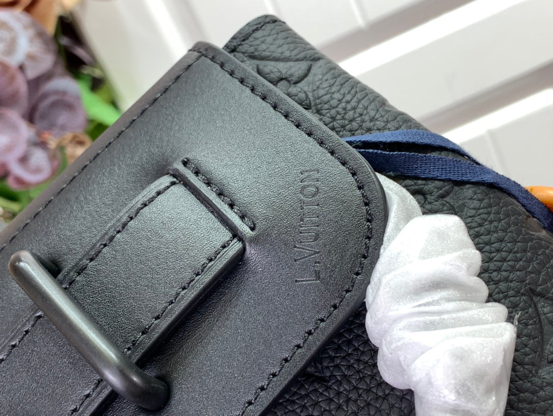 ＬＳ ＶＴＴＯＮ STEAMER PM BLACK