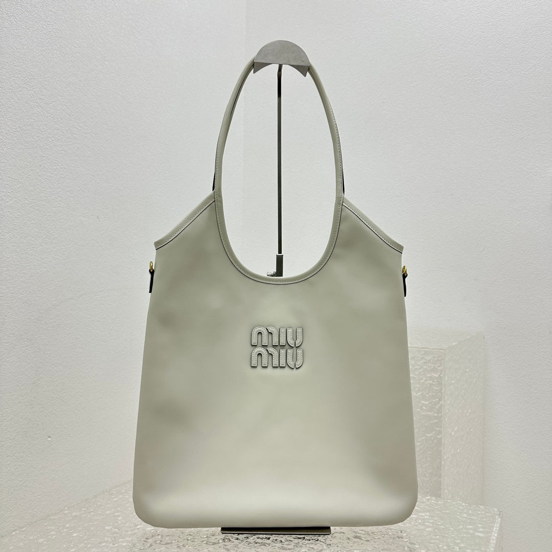 ＭＩ ＭＵ IVY LEATHER BAG CHALK WHITE