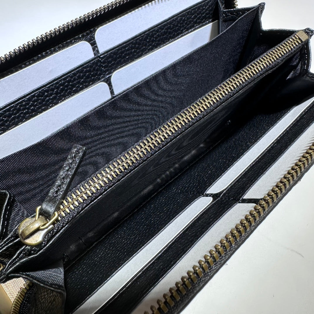 ＧＣＣＩGG INTERLOCKING LONG WALLET BLACK