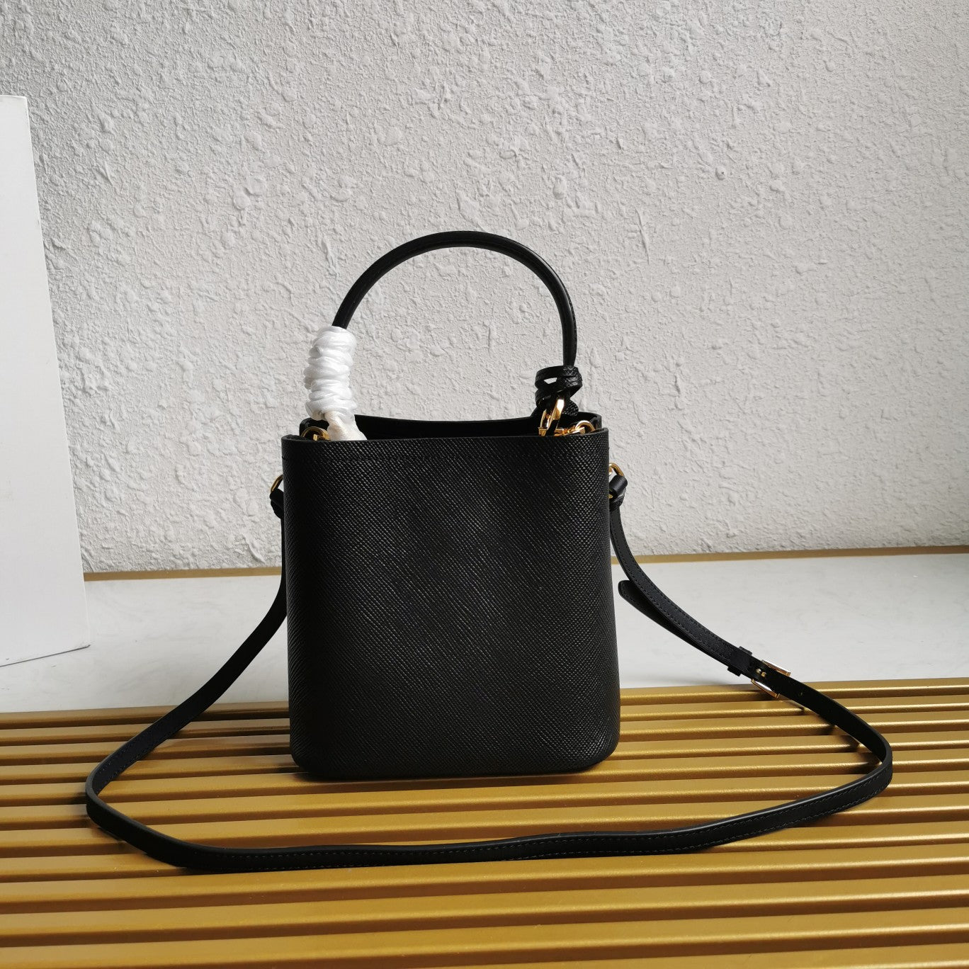ＰＲＤＡ SMALL SAFFIANO LEATHER PRDA PANIER BAG BLACK