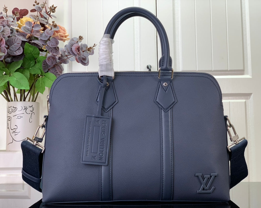 ＬＳ ＶＴＴＯＮ TAKEOFF BRIEFCASE AEROGRAM