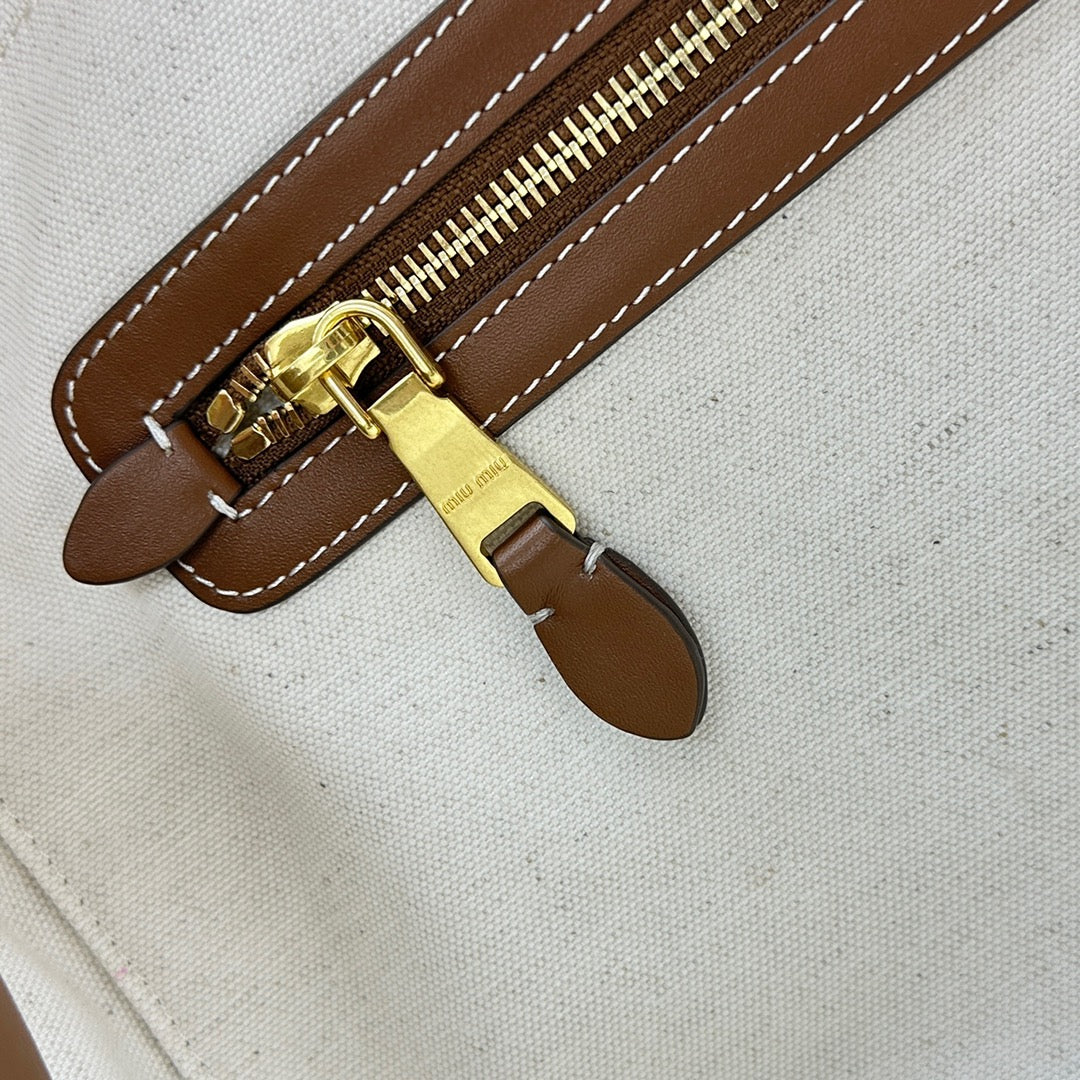 ＭＩ ＭＵ BEAU CANVAS AND LEATHER BAG BEIGE/BRANDY