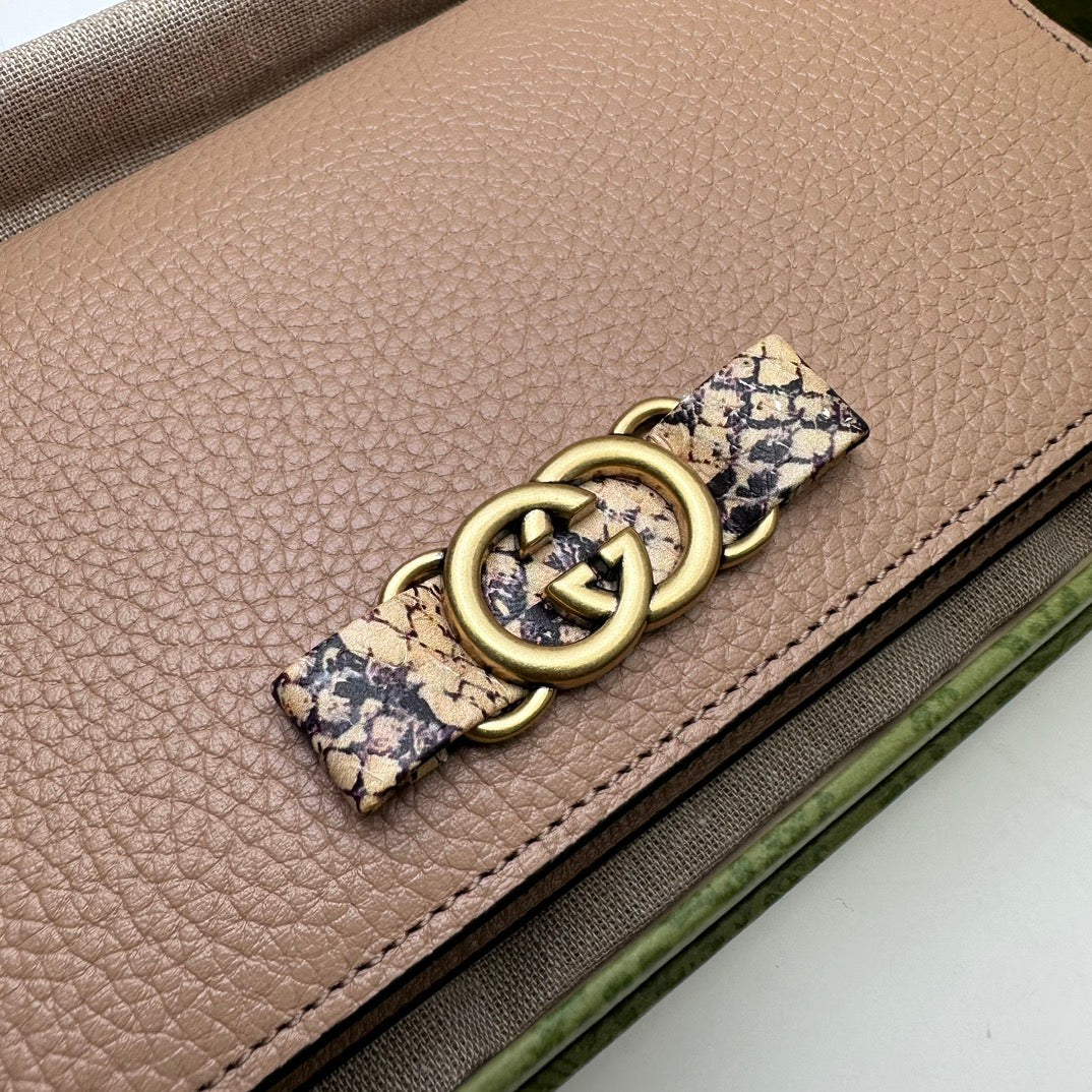 ＧＣＣＩMARMONT BLACK LEATHER WALLET ON CHAIN BROWN