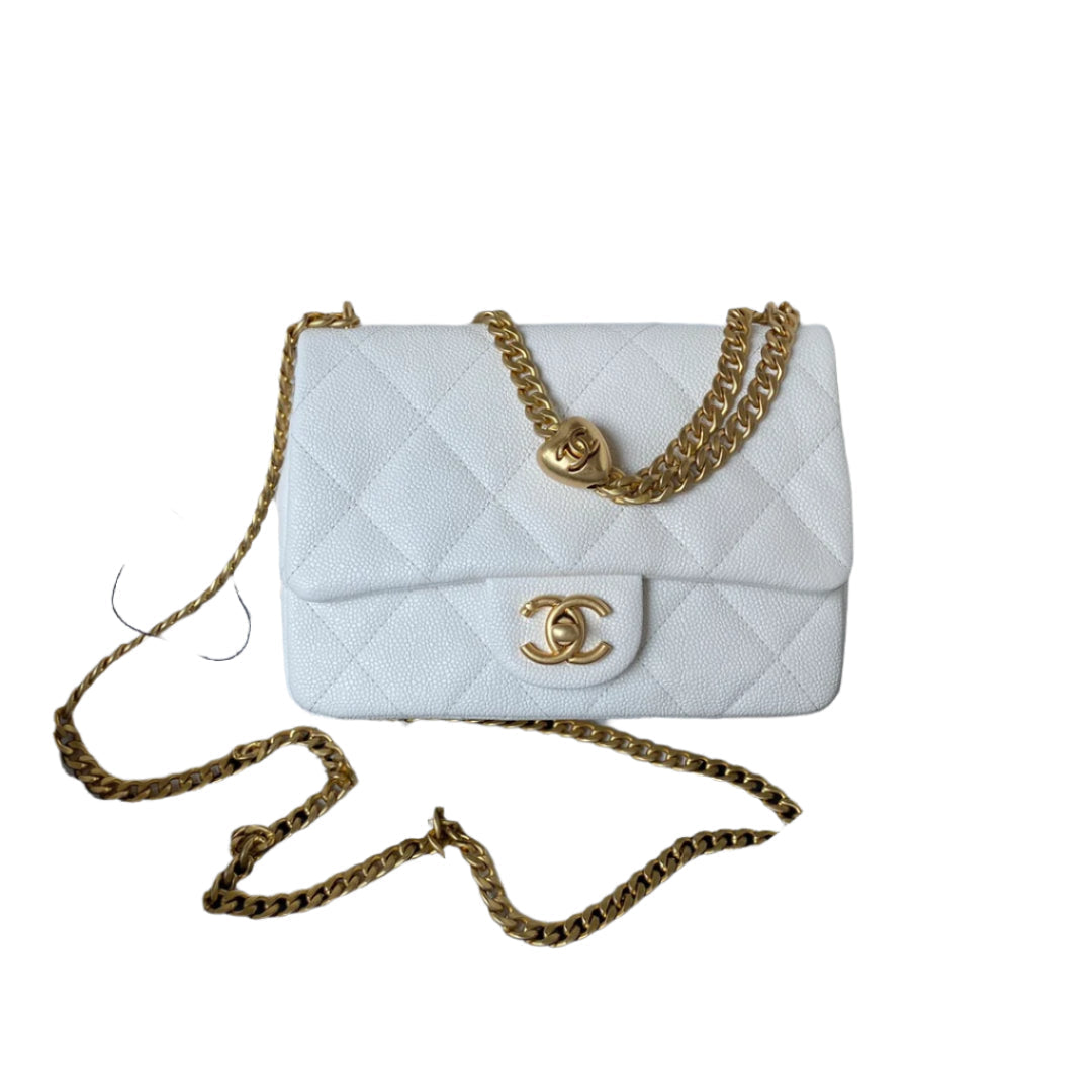 ＣＨＮＥＬ SHOULDER BAG BLACK/WHITE