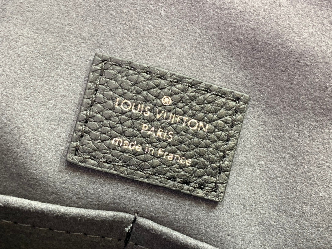 ＬＳ ＶＴＴＯＮ MAHINA HAND IT ALL MM BLACK/BEIGE/CREME