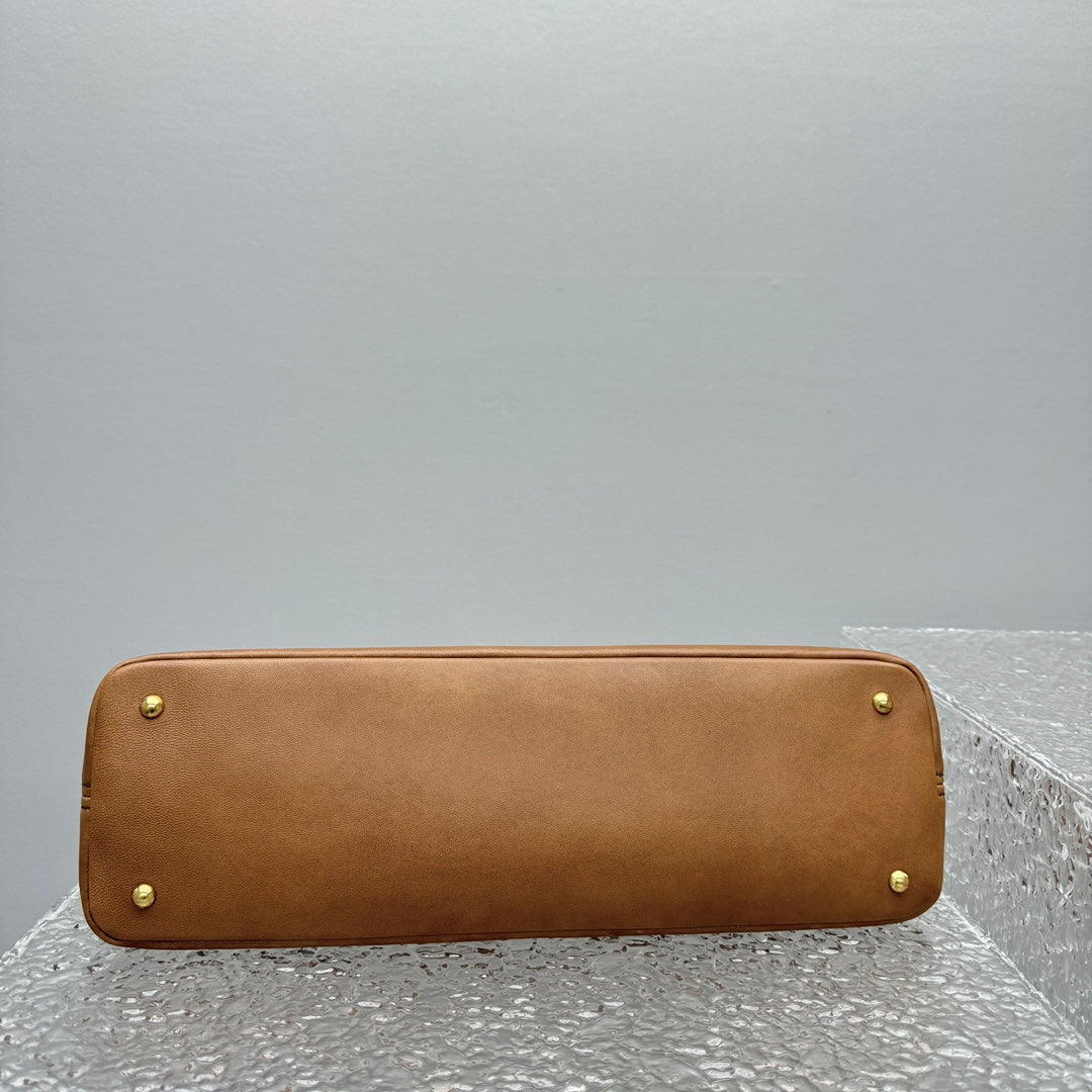 ＭＩ ＭＵ AVENTURE LEATHER TOTE BAG BRONZE