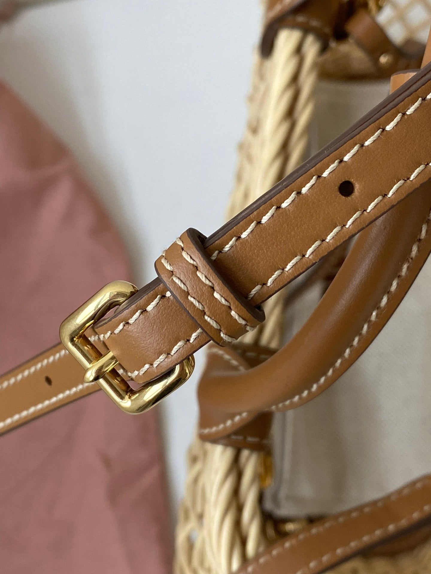 ＭＩ ＭＵ WOVEN FABRIC HANDBAG WITH LEATHER TRIM