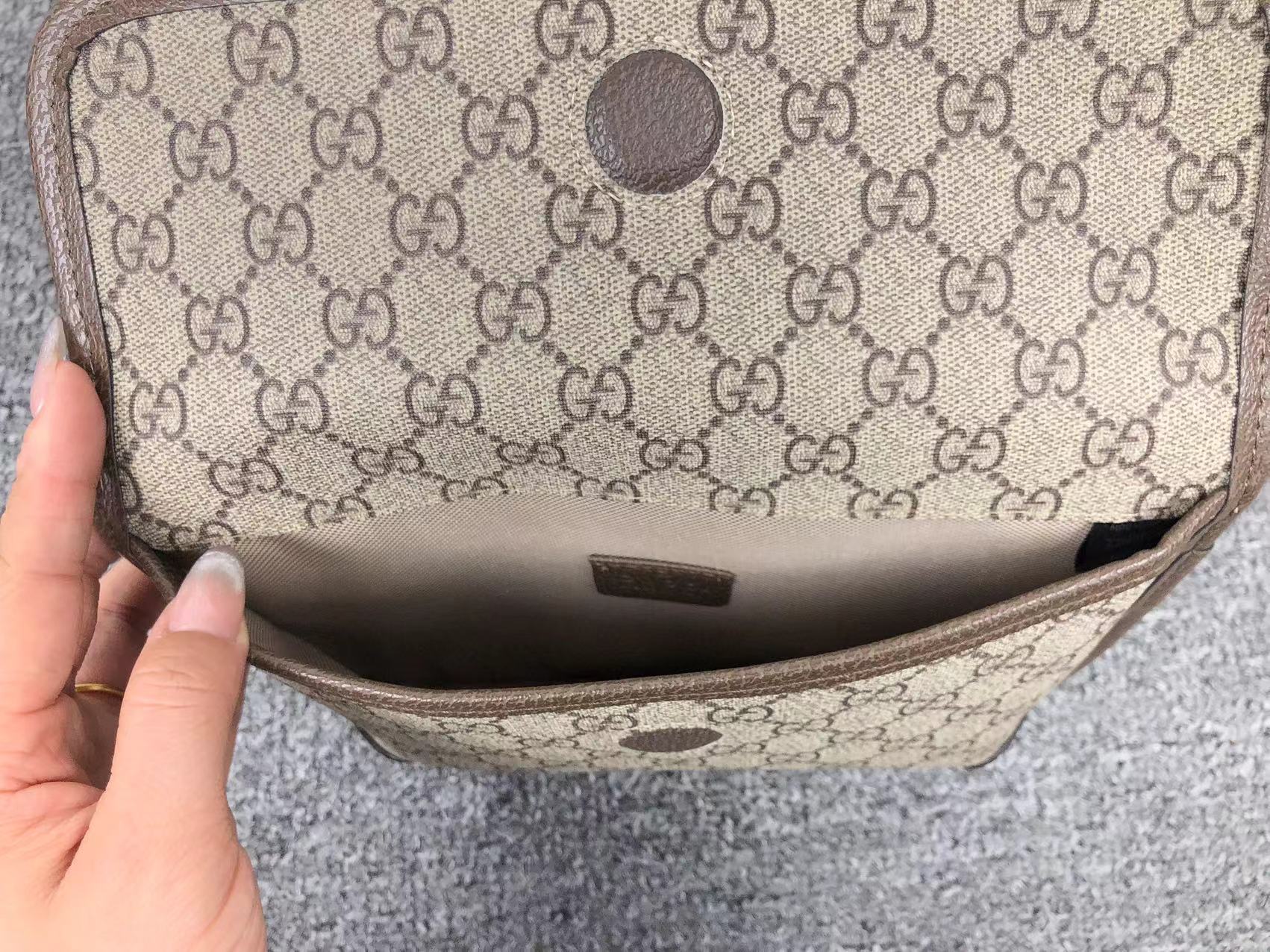 ＧＣＣＩ GG SUPREME NEO VINTAGE THREE LINES CROSS BAG