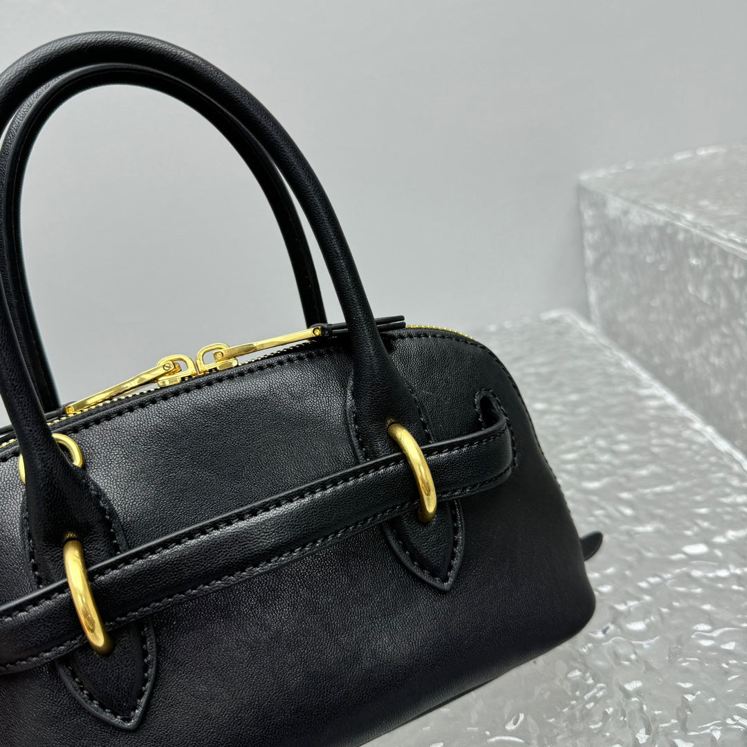 ＭＩ ＭＵ AVENTURE MINI NAPPA LEATHER BAG BLACK